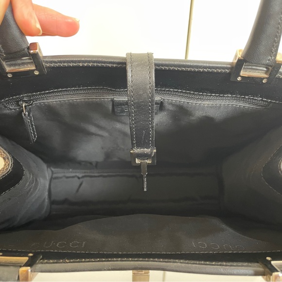 [SOLD] Authentic Gucci Jackie Tote Bag - EXCELLENT CONDITION - Picture 14 of 16